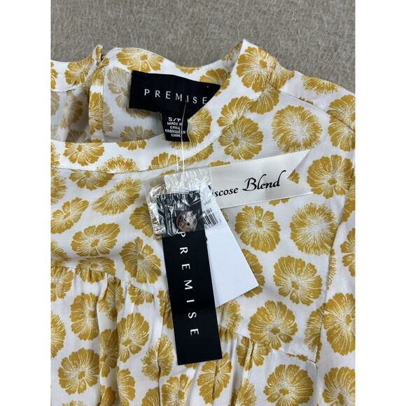 Women's Premise Smocked Blouse Sz Small Boho Gold Floral Print Top Loose NEW - Picture 3 of 6